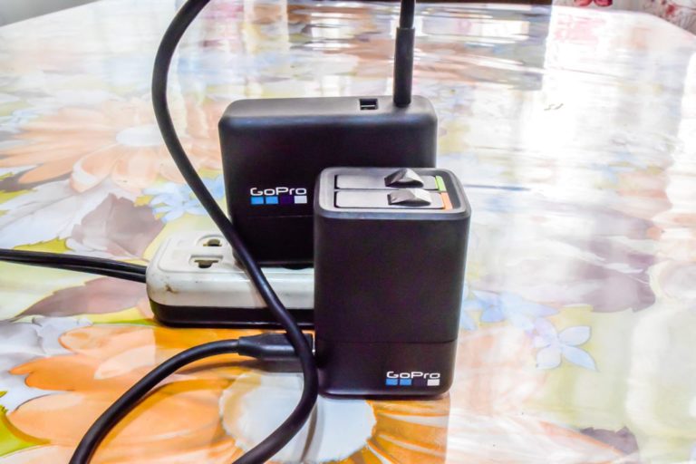 7 Pro Tips On How To Charge Gopro Cameras - Nicerightnow